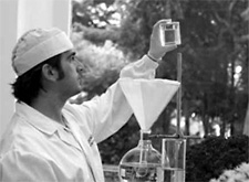 Quel profumo caprese negli alambicchi dei frati