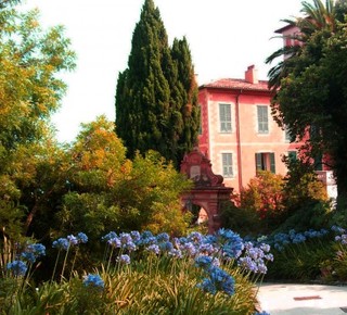 Hanbury Gardens Hotel