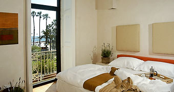 Micalò Napoli Procida hotels