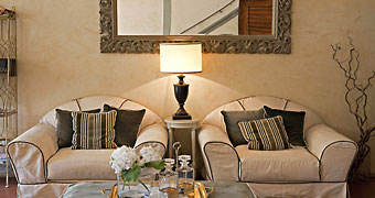 J and J Historic House Hotel Firenze Ponte Vecchio hotels