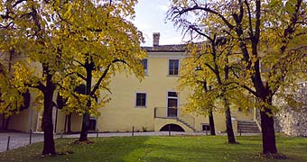 Relais Palazzo Lodron Nogaredo Rovereto hotels