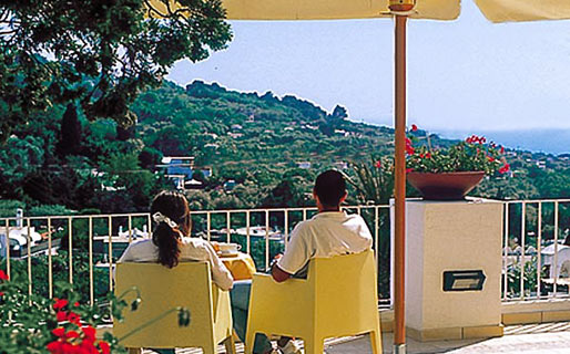 Senaria Hotel 3 estrelas Anacapri