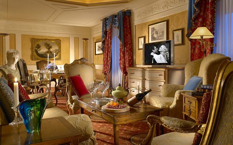 Hotel Splendide Royal - Roma and 38 handpicked hotels in the area